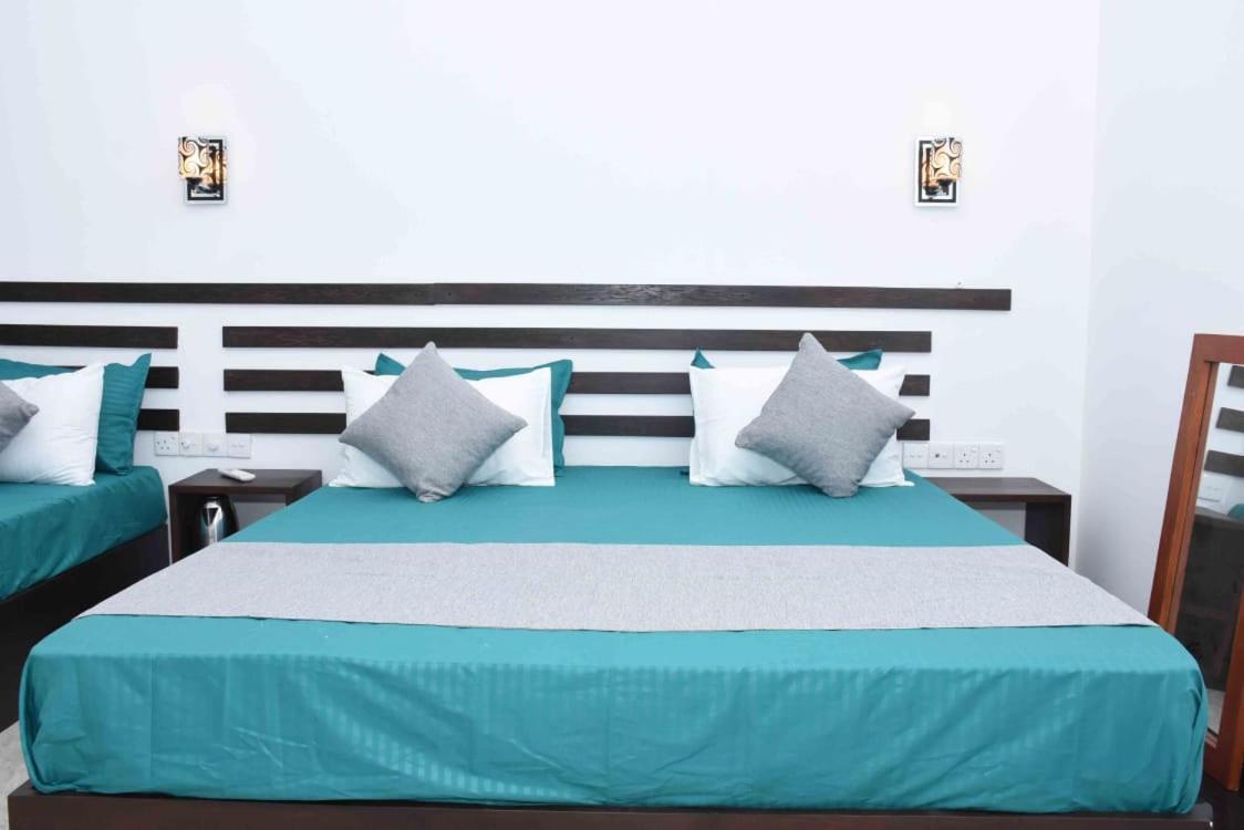 Indunil Place Hiriketiya Dikwella Ngoại thất bức ảnh