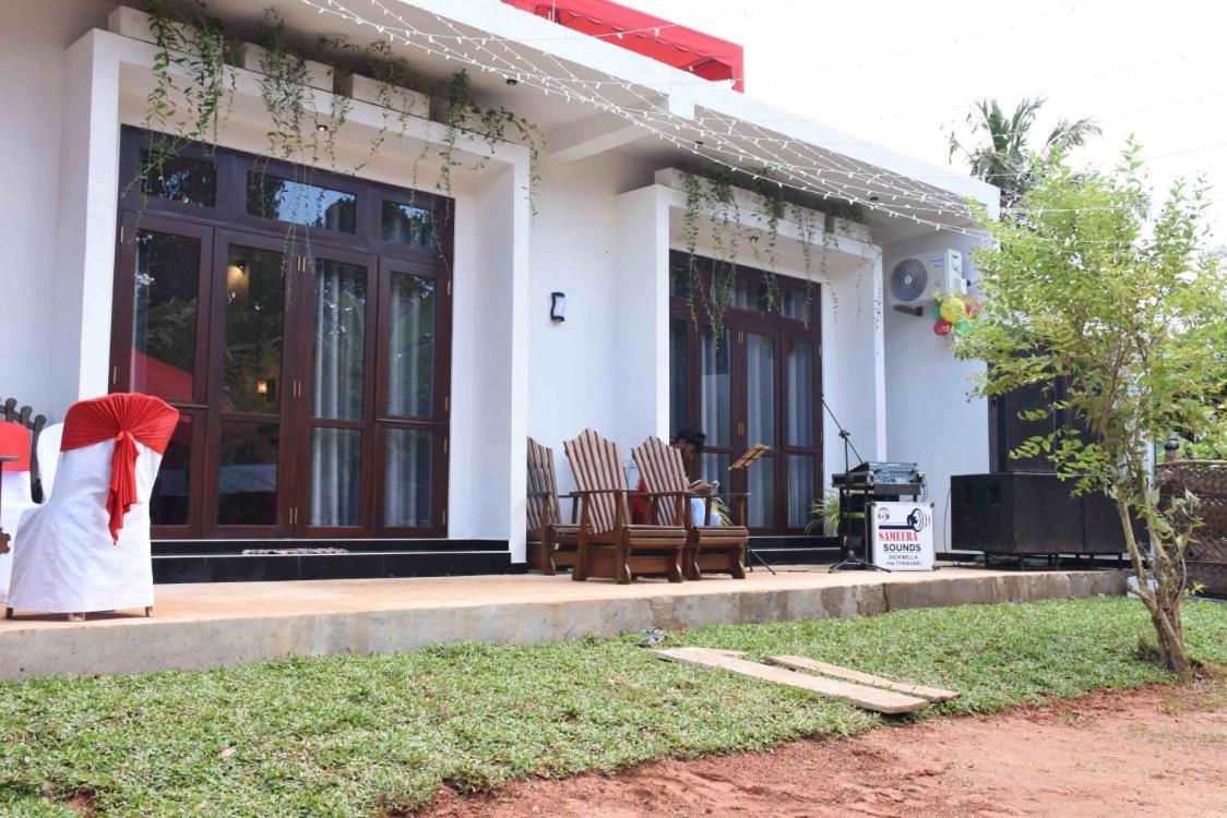 Indunil Place Hiriketiya Dikwella Ngoại thất bức ảnh